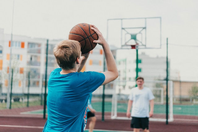 benefits of playing sports